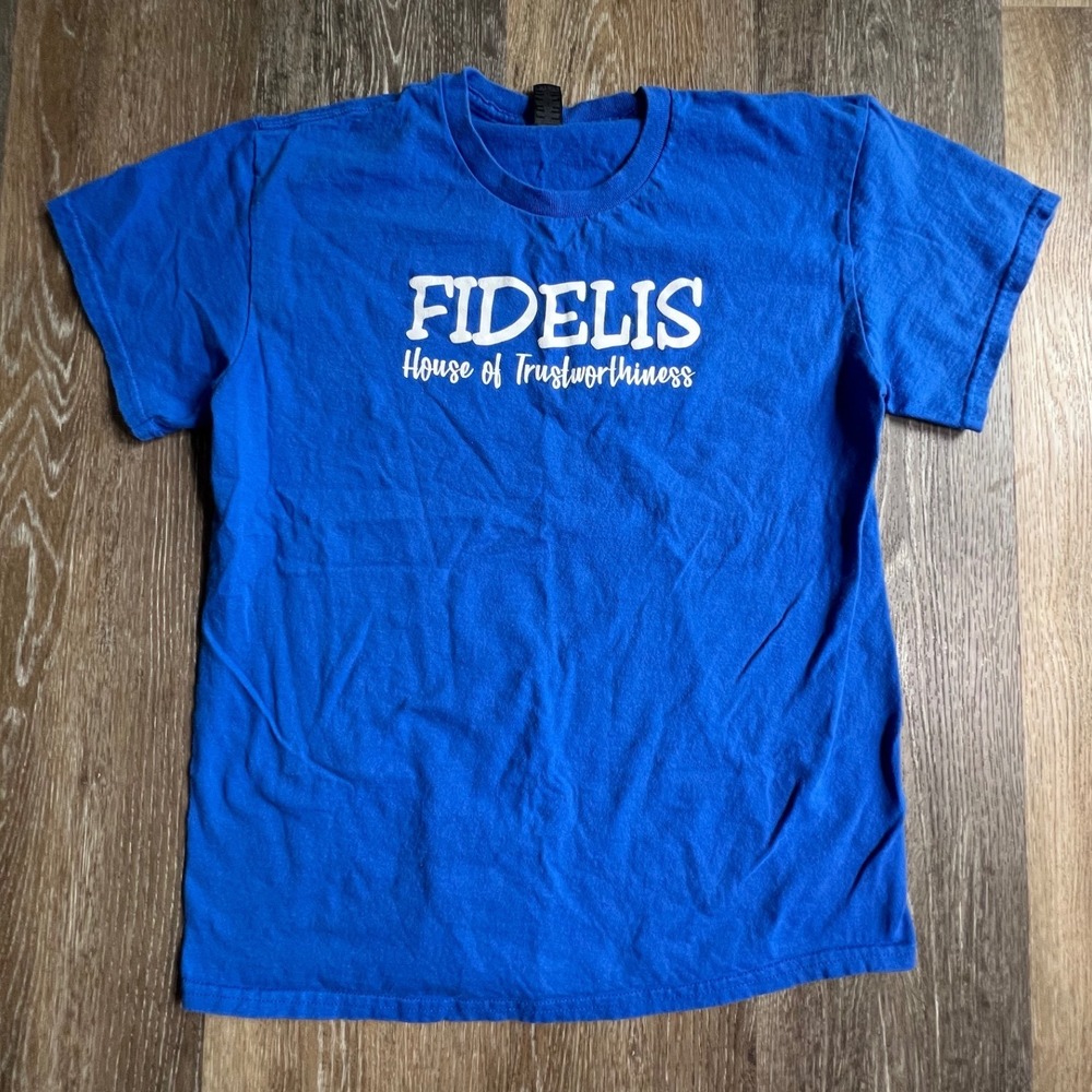 Gildan T-Shirt Unisex Medium Blue Fidelis House of Trustworthiness Staff Graphic